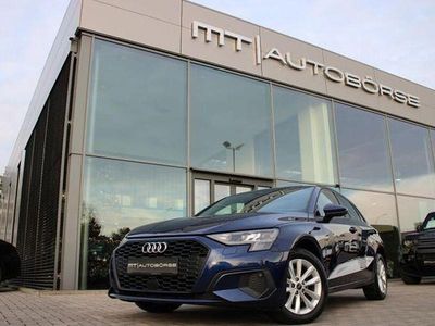 Gebraucht Audi A3 Basis 116 PS (85 kW) 2022 Blau Limousine