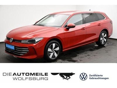 Gebraucht VW Passat Business 122 PS (89 kW) 2025 Chilirot metallic Kombi