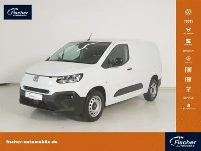 Neu Fiat Doblò 99 PS (72 kW) 2026 Weiss Van / Kleinbus