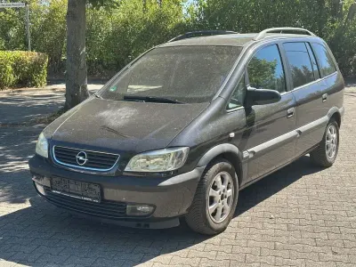 Gebraucht Opel Zafira Selection 125 PS (91 kW) 2001 Schwarz Van / Kleinbus