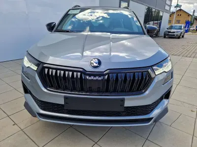 Gebraucht Skoda Karoq SportLine 150 PS (110 kW) 2026 Smokey diamond silver metallic SUV