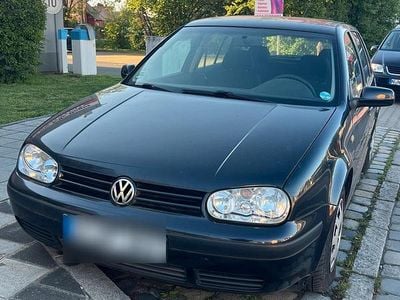 Usata VW Golf IV 75 CV (55 kW) 1999 Nero Utilitaria