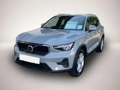 Gebraucht Volvo XC40 Core 163 PS (119 kW) 2023 Manufacturer SUV