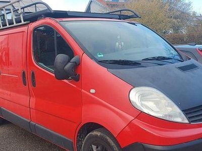 Gebraucht Renault Trafic 90 PS (66 kW) 2007 Rot Van / Kleinbus