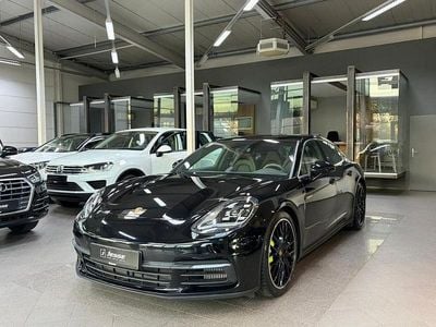 Gebraucht Porsche Panamera 4 Chrono 462 PS (339 kW) 2020 Schwarz Limousine