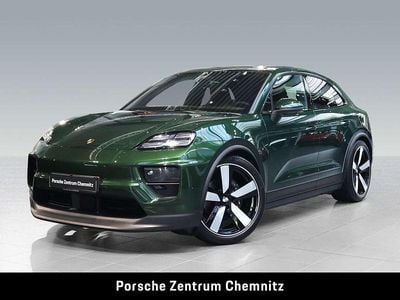Neu Porsche Macan 4 Electric 300 kW (408 PS) 2025 Grün SUV