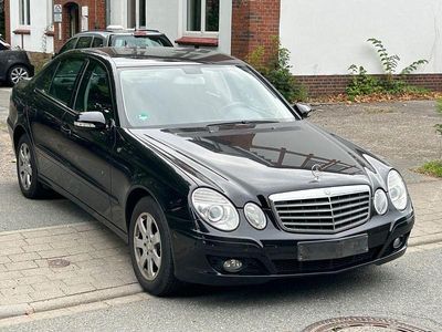Mercedes E200