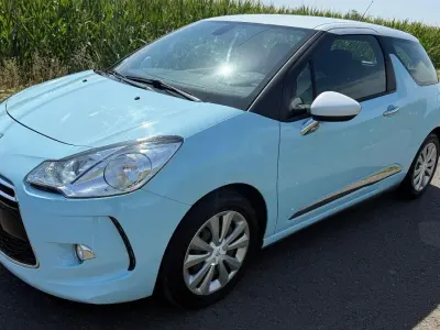 Gebraucht Citroën DS3 95 PS (69 kW) 2011 Blau Kleinwagen