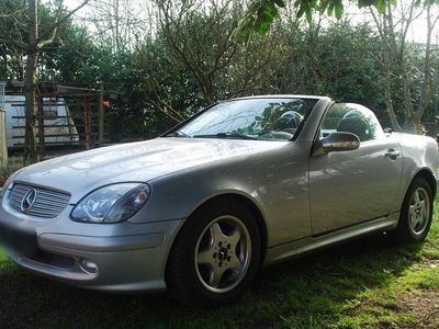Gebraucht Mercedes SLK200 163 PS (119 kW) 2000 Silber Cabrio