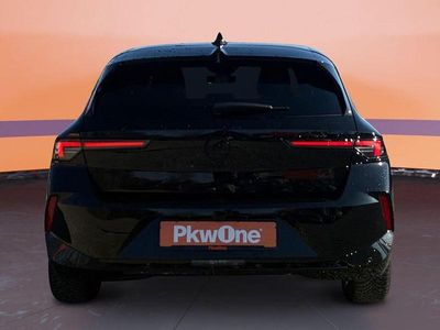 Schwarz Gebraucht 2024 Opel Astra Limousine | 21.790 € (Guter Preis)