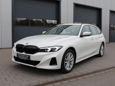Gebraucht BMW 320 Sport Line 190 PS (139 kW) 2023 Weiß Kombi