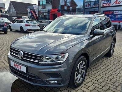 Second-hand VW Tiguan Sound 150 CP (110 kW) 2018 Gri SUV