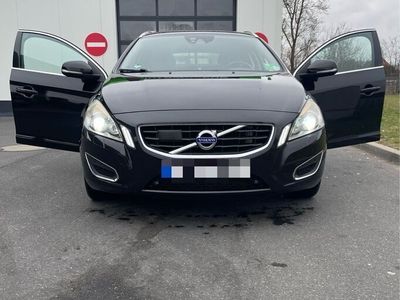 gebraucht Volvo V60 2.4 D5 205 PS Kombi