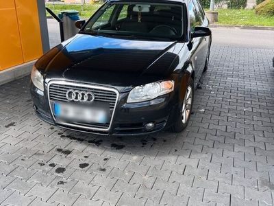 gebraucht Audi A4 2.0 TDI AUTOMATIK