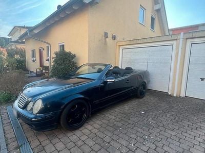 Gebraucht Mercedes CLK230 AMG 193 PS (141 kW) 2000 Schwarz Cabrio