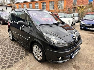 Gebraucht Peugeot 1007 Premium 88 PS (64 kW) 2006 Schwarz Van / Kleinbus