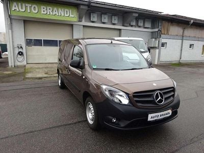 Gebraucht Mercedes Citan 111 110 PS (80 kW) 2017 Limonitbraun metallic Van / Kleinbus