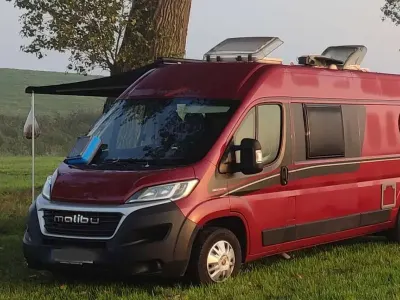 Gebraucht Fiat Ducato 150 PS (110 kW) 2018 Rot Van