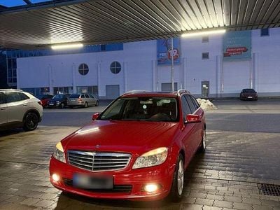 Gebraucht Mercedes C200 Elegance 136 PS (100 kW) 2009 Rot Kombi