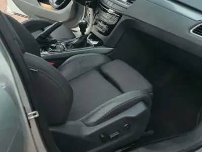 Gebraucht Peugeot 308 140 PS (102 kW) 2011 Silber Limousine
