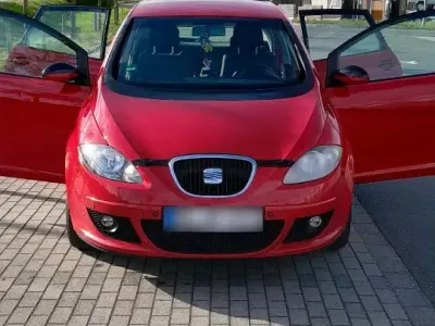 Gebraucht Seat Altea 102 PS (75 kW) 2005 Rot Van / Kleinbus