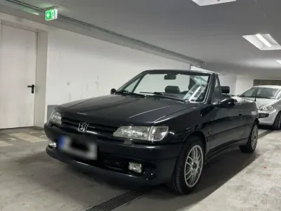 Gebraucht Peugeot 306 Cabriolet 121 PS (88 kW) 1995 Schwarz Cabrio