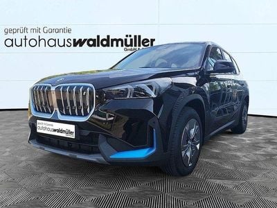 Gebraucht BMW iX1 Performance 200 kW (272 PS) 2023 Schwarz SUV