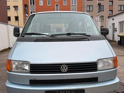 Blau Gebraucht 1995 VW Caravelle Van / Kleinbus | 6.450 €