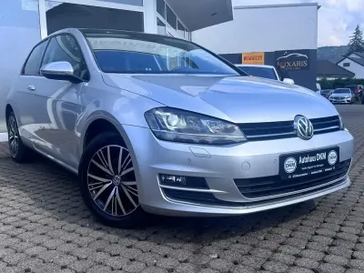 Gebraucht VW Golf VII Allstar 110 PS (80 kW) 2016 Silber Limousine