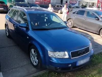 Gebraucht Audi A4 180 PS (132 kW) 2002 Blau Limousine