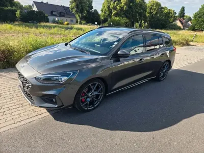 Gebraucht Ford Focus ST 280 PS (205 kW) 2020 Grau Kombi