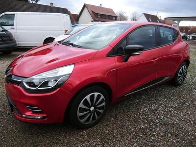 Rot Gebraucht 2019 Renault Clio IV LIMITED Limousine | 9.900 € (Fairer Preis)