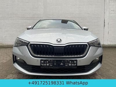 Silber Gebraucht 2020 Skoda Scala Style Kleinwagen | 12.500 € (Guter Preis)