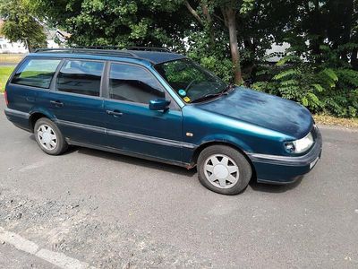 Usata VW Passat 101 CV (74 kW) 1996 Verde Station wagon