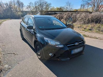 Second-hand Ford Focus Titanium 125 CP (91 kW) 2012 Negru Break