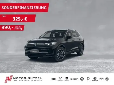 Gebraucht VW Tiguan Elegance 150 PS (110 kW) 2024 Deep black perleffekt SUV