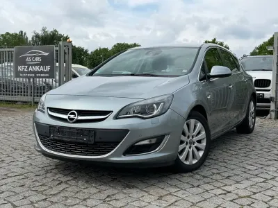 Brugt Opel Astra Innovation 131 HK (96 kW) 2012 Sølv Sedan