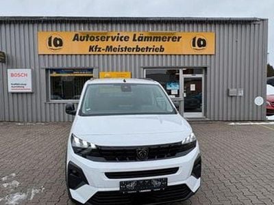Gebraucht Peugeot Rifter Allure 131 PS (96 kW) 2025 Weiss Van / Kleinbus