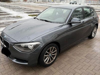 Gebraucht BMW 116 136 PS (100 kW) 2014 Grau Kleinwagen