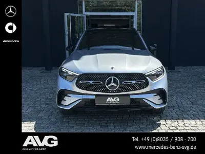Gebraucht Mercedes GLC300 AMG line 269 PS (197 kW) 2026 Silber SUV