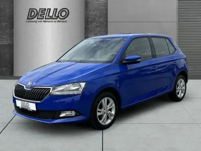 Gebraucht Skoda Fabia Ambition 75 PS (55 kW) 2019 Blau Kleinwagen