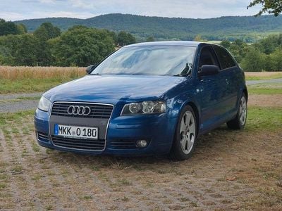 Blau Gebraucht 2004 Audi A3 Ambiente Kleinwagen | 1.300 € (Guter Preis)