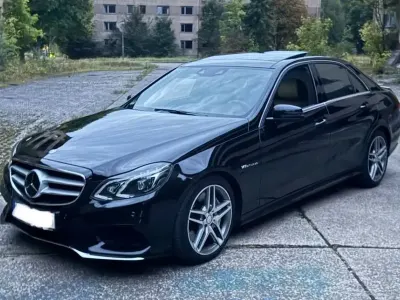 Używany Mercedes E500