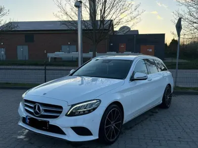 Gebraucht Mercedes C200 150 PS (110 kW) 2019 Weiß Kombi