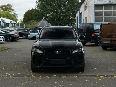 Gebraucht Jaguar F-Pace R 179 PS (131 kW) 2018 Schwarz SUV