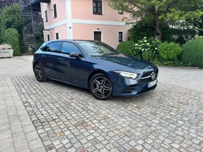 Gebraucht Mercedes A250 AMG line 218 PS (160 kW) 2022 Blau Limousine