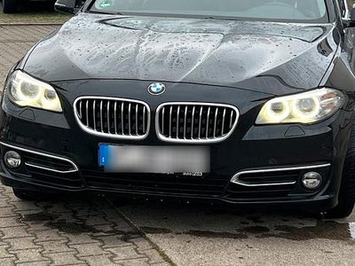 Gebraucht BMW 520 184 PS (135 kW) 2014 Schwarz Kombi