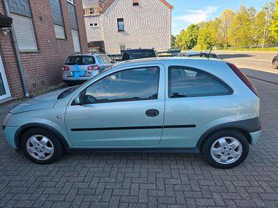 Begagnad Opel Commodore 58 HK (42 kW) 2002 Grön Minibuss