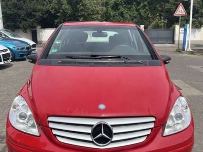 Mercedes B150