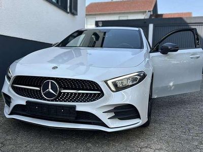 Weiß Gebraucht 2020 Mercedes A200 AMG line Limousine | 24.000 € (Fairer Preis)